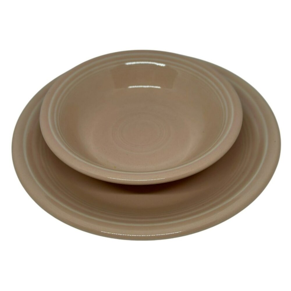 VTG Fiestaware Apricot Salad Plate Soup/Cereal‎ Bowl Apricot Fiesta Dinnerware